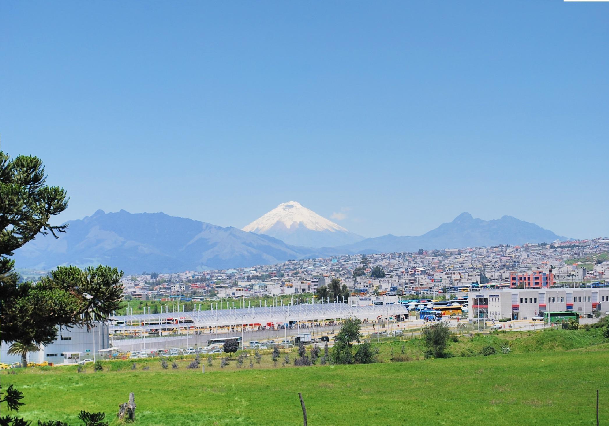 Hotel Gran Quitumbe Quito Exterior foto